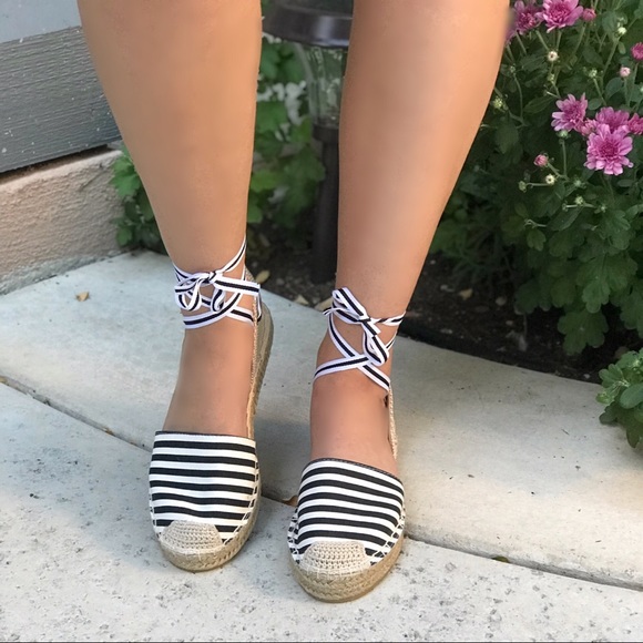 CLEARANCE-FIRM‼️Beach Babe Lace up Espadrilles - Picture 6 of 8